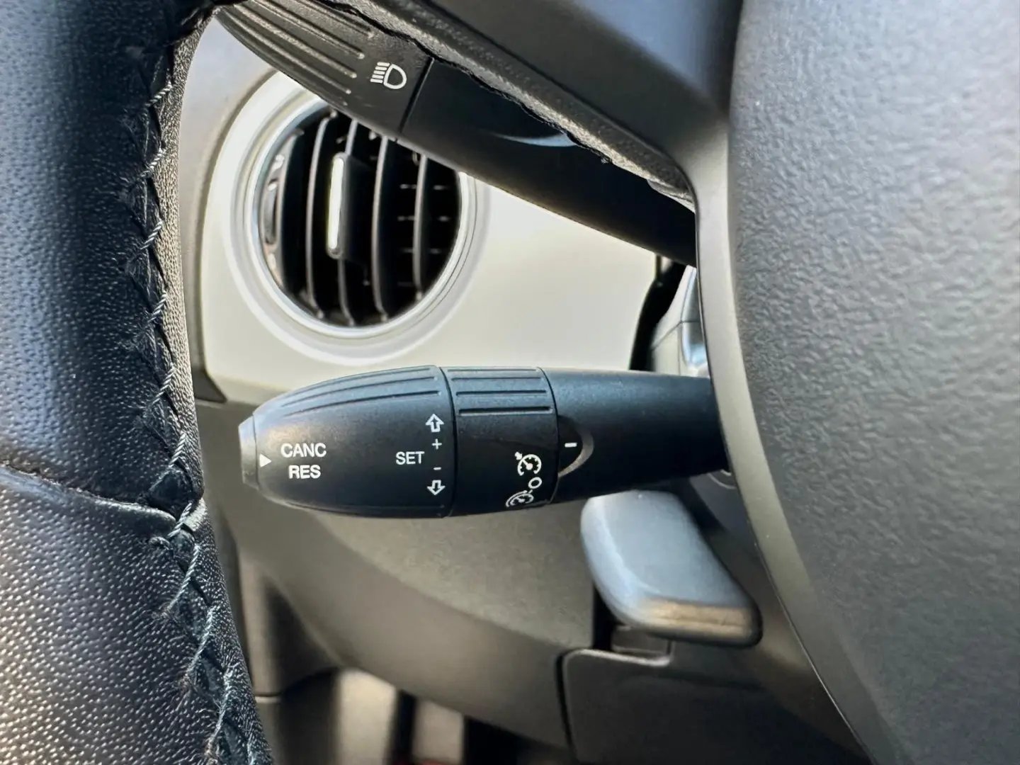 Fiat 500 1.0 Hybrid Connect 32