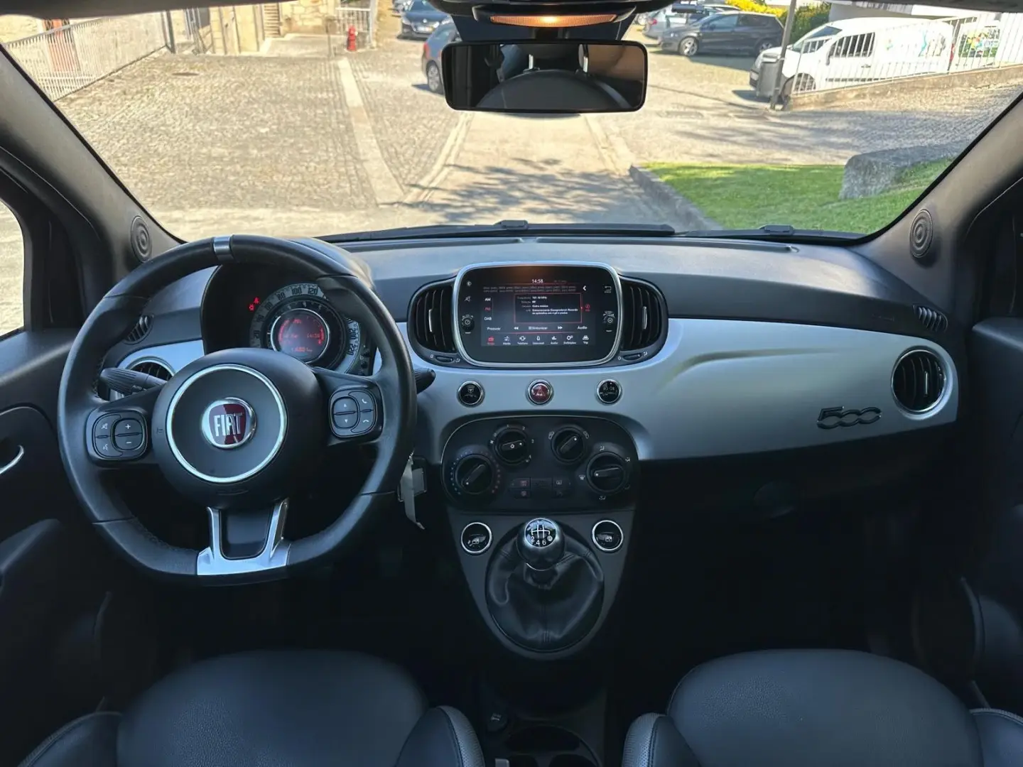 Fiat 500 1.0 Hybrid Connect 8