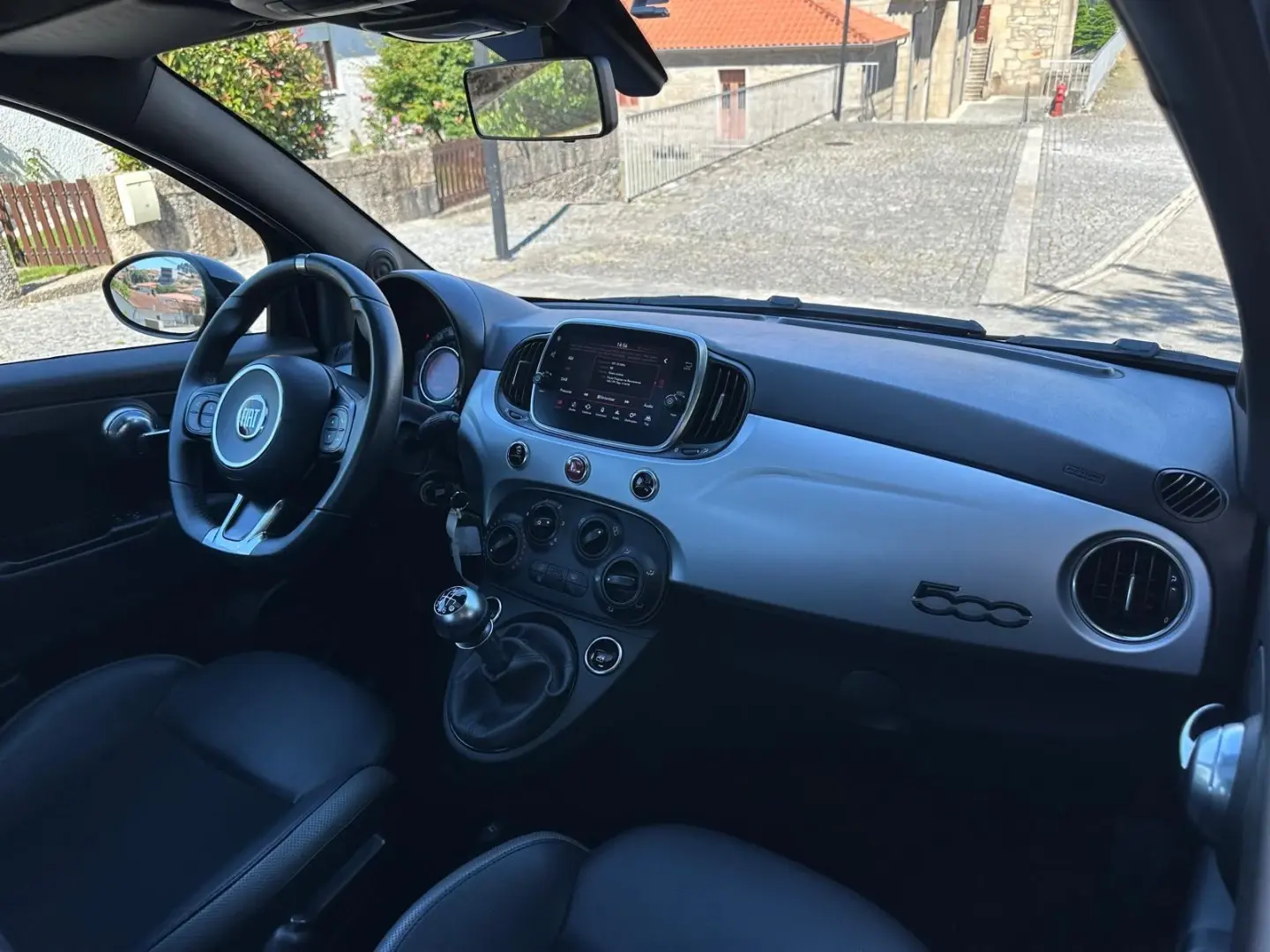 Fiat 500 1.0 Hybrid Connect 12