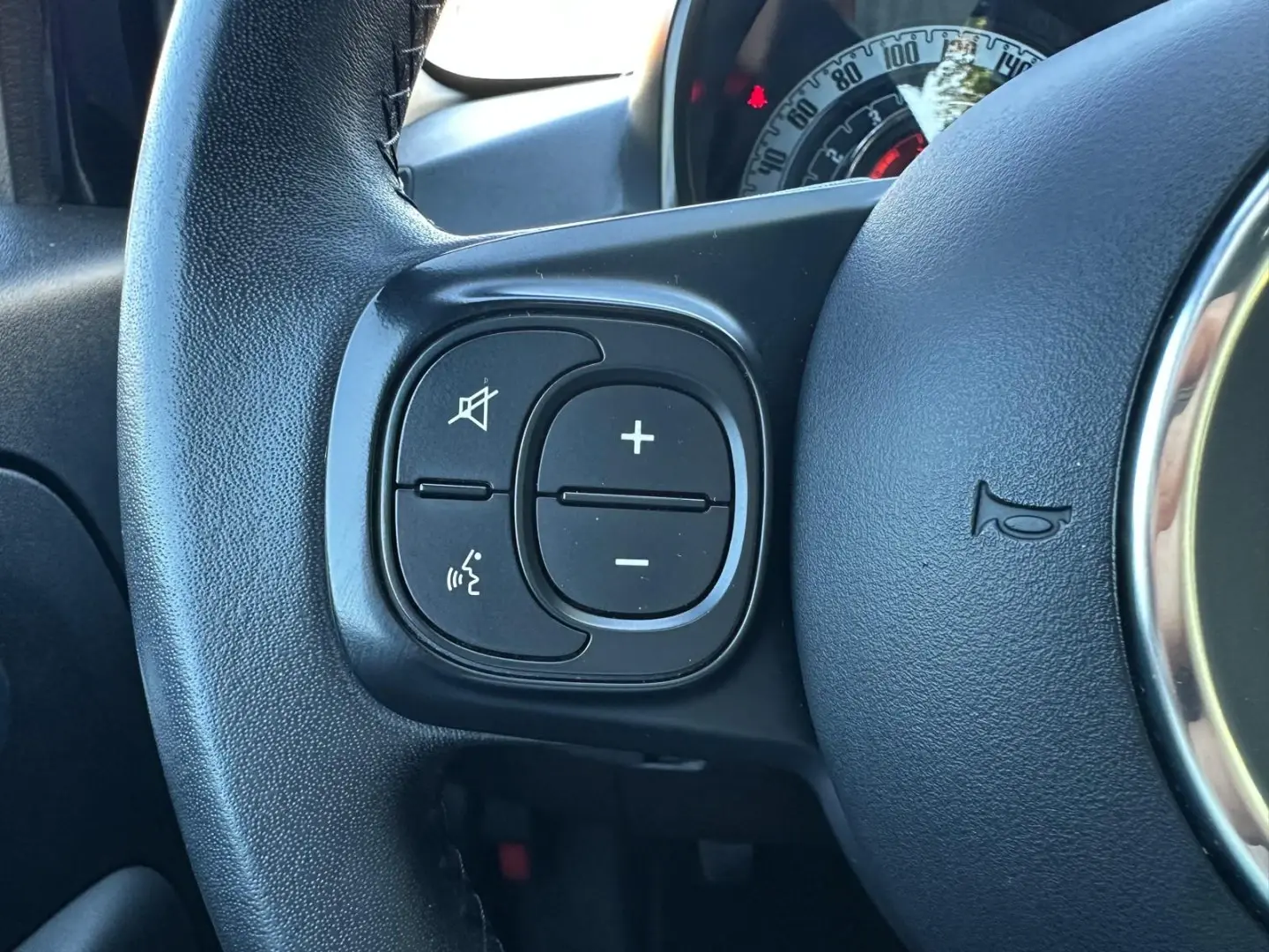 Fiat 500 1.0 Hybrid Connect 14
