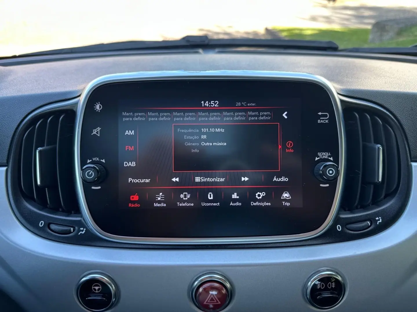 Fiat 500 1.0 Hybrid Connect 18