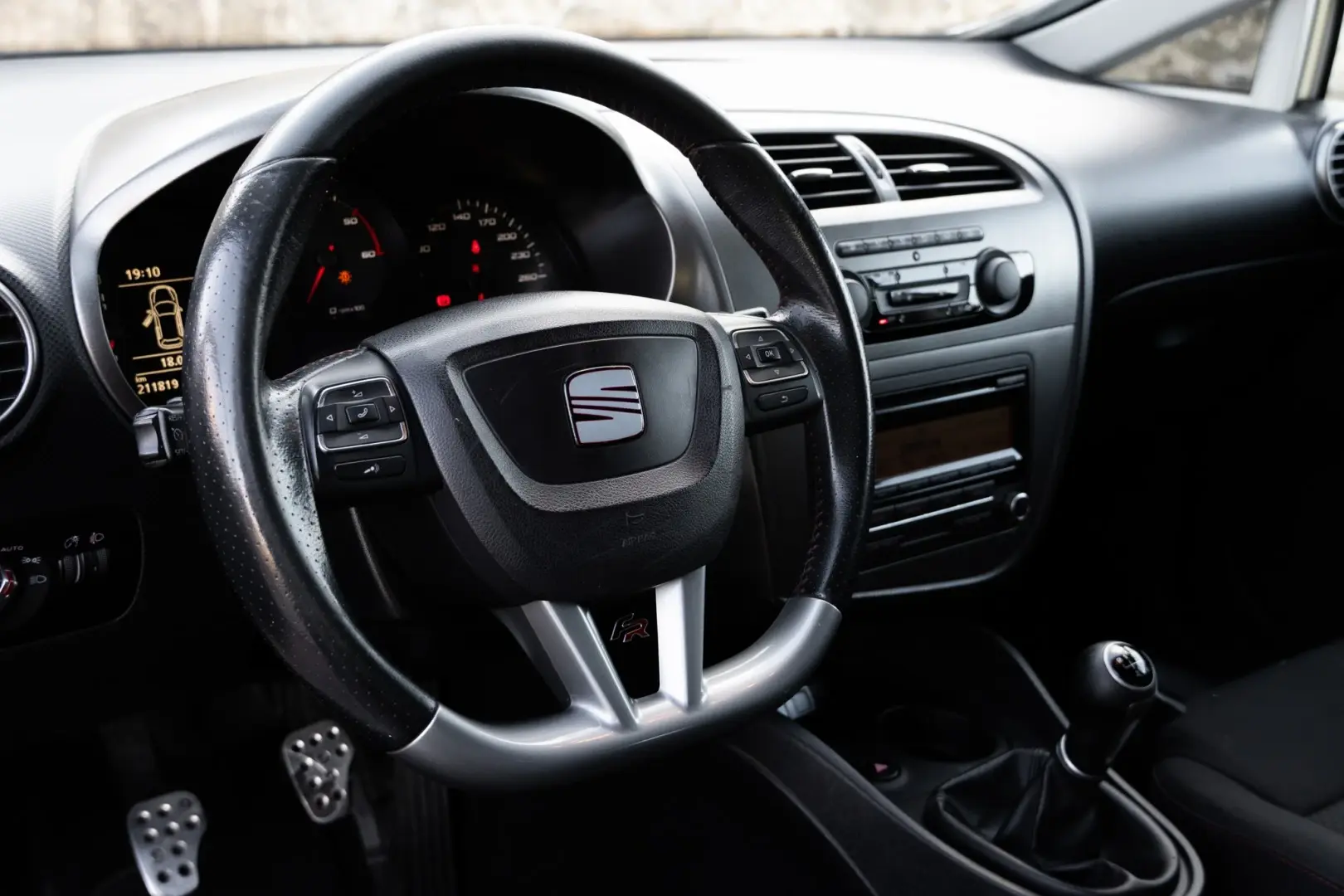 SEAT Leon 2.0 TDI FR DPF 8