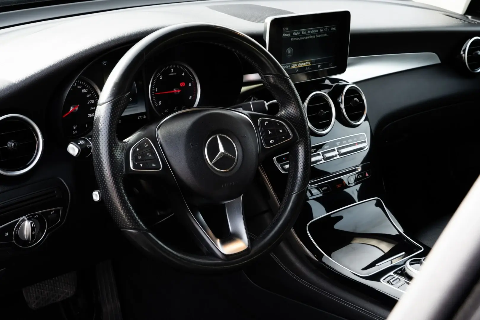 Mercedes-Benz GLC 250 d 4-Matic 7