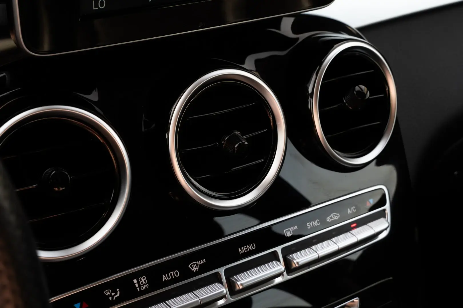 Mercedes-Benz GLC 250 d 4-Matic 23
