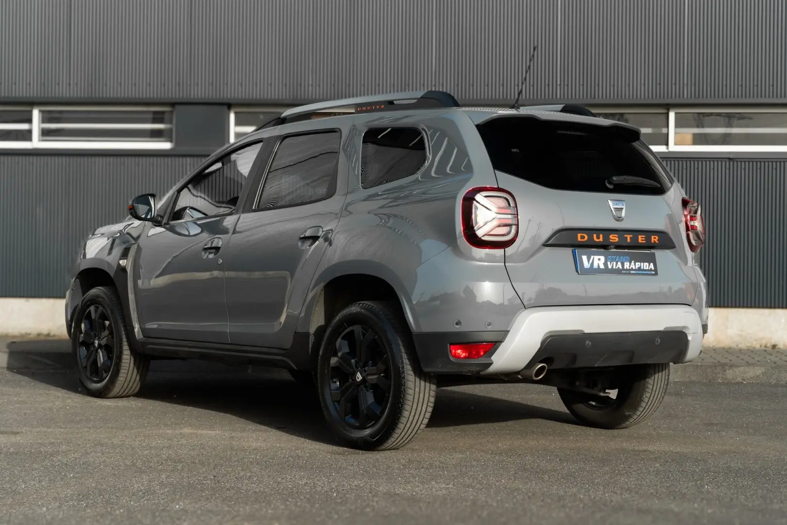 Dacia Duster 1.0 TCe Prestige 6