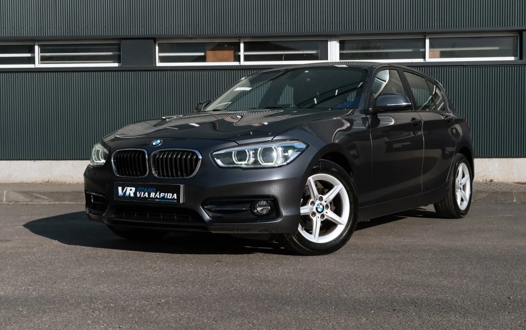 BMW 116 d Line Sport 1