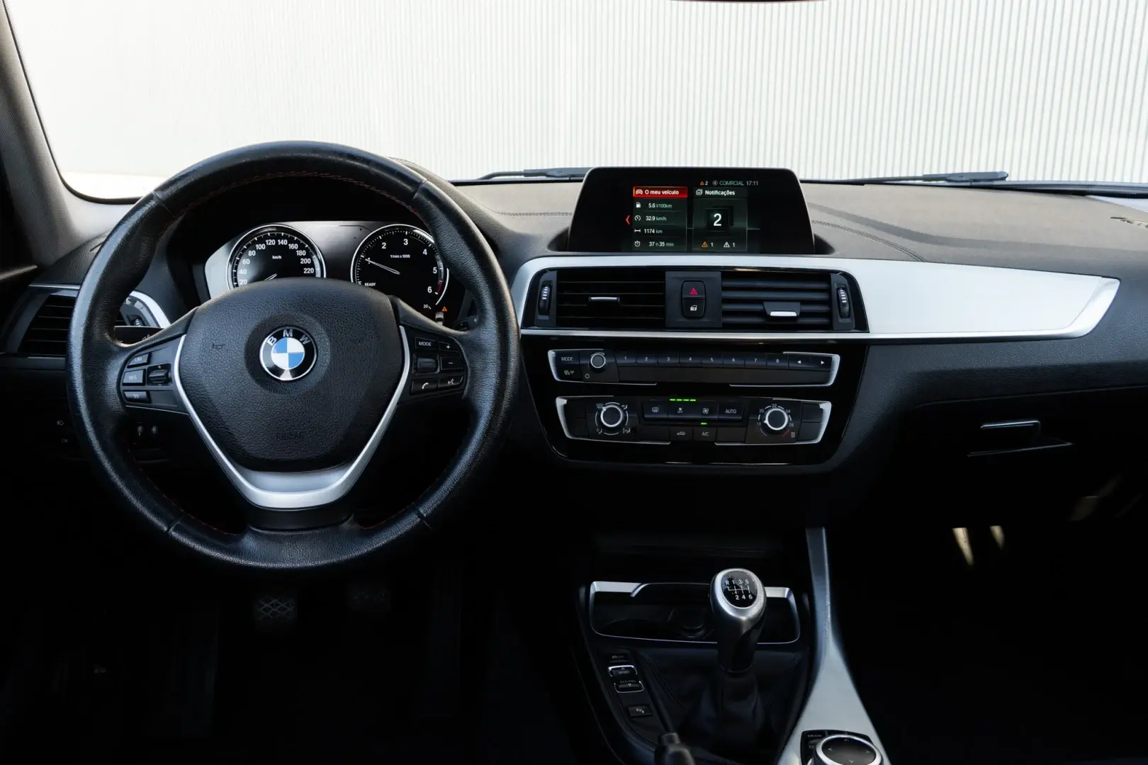 BMW 116 d Line Sport 12