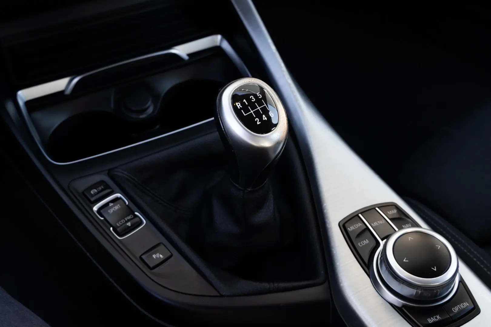 BMW 116 d Line Sport 19