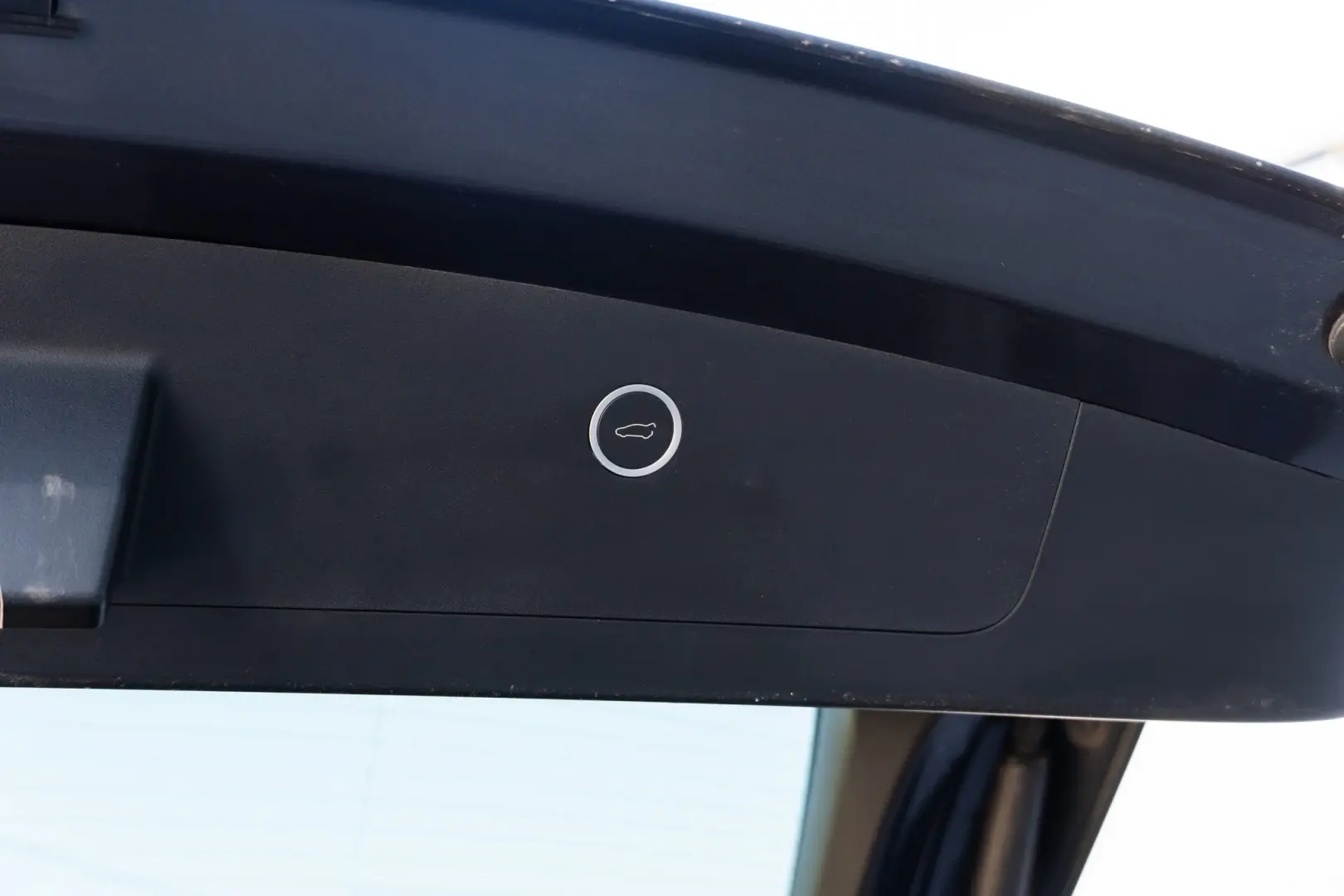 Tesla Model X 55