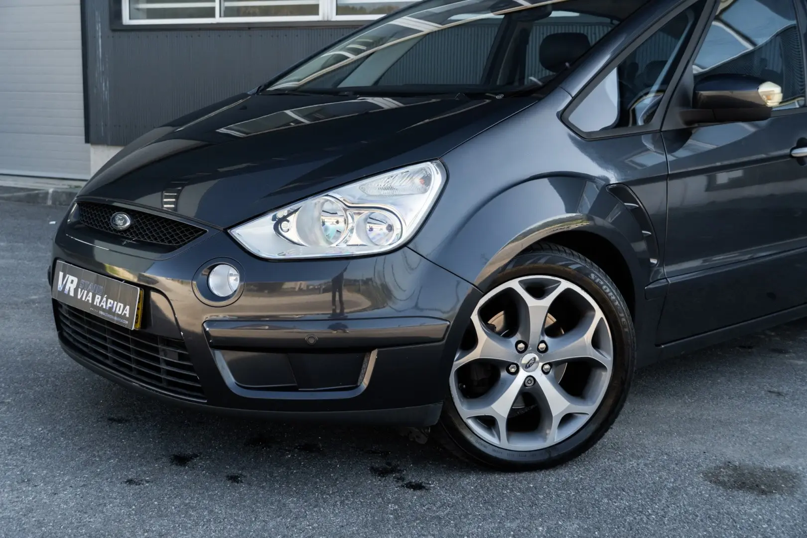 Ford S-Max 1.8 TDCi Titanium 7L 4