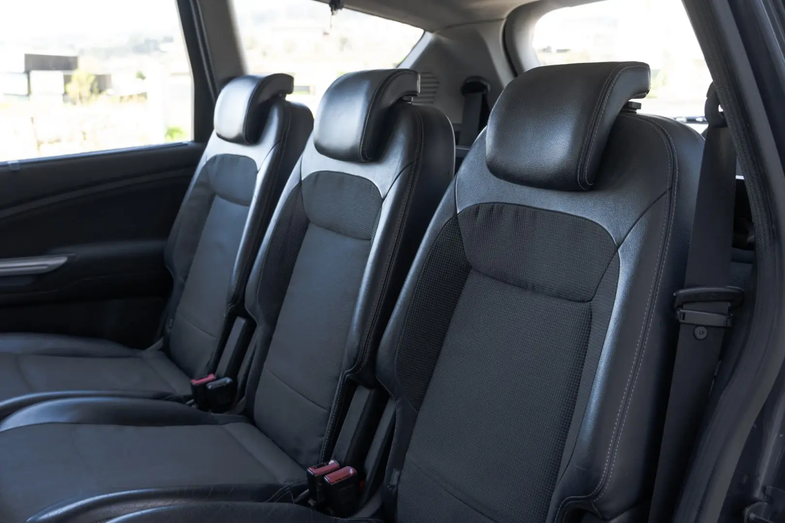 Ford S-Max 1.8 TDCi Titanium 7L 9