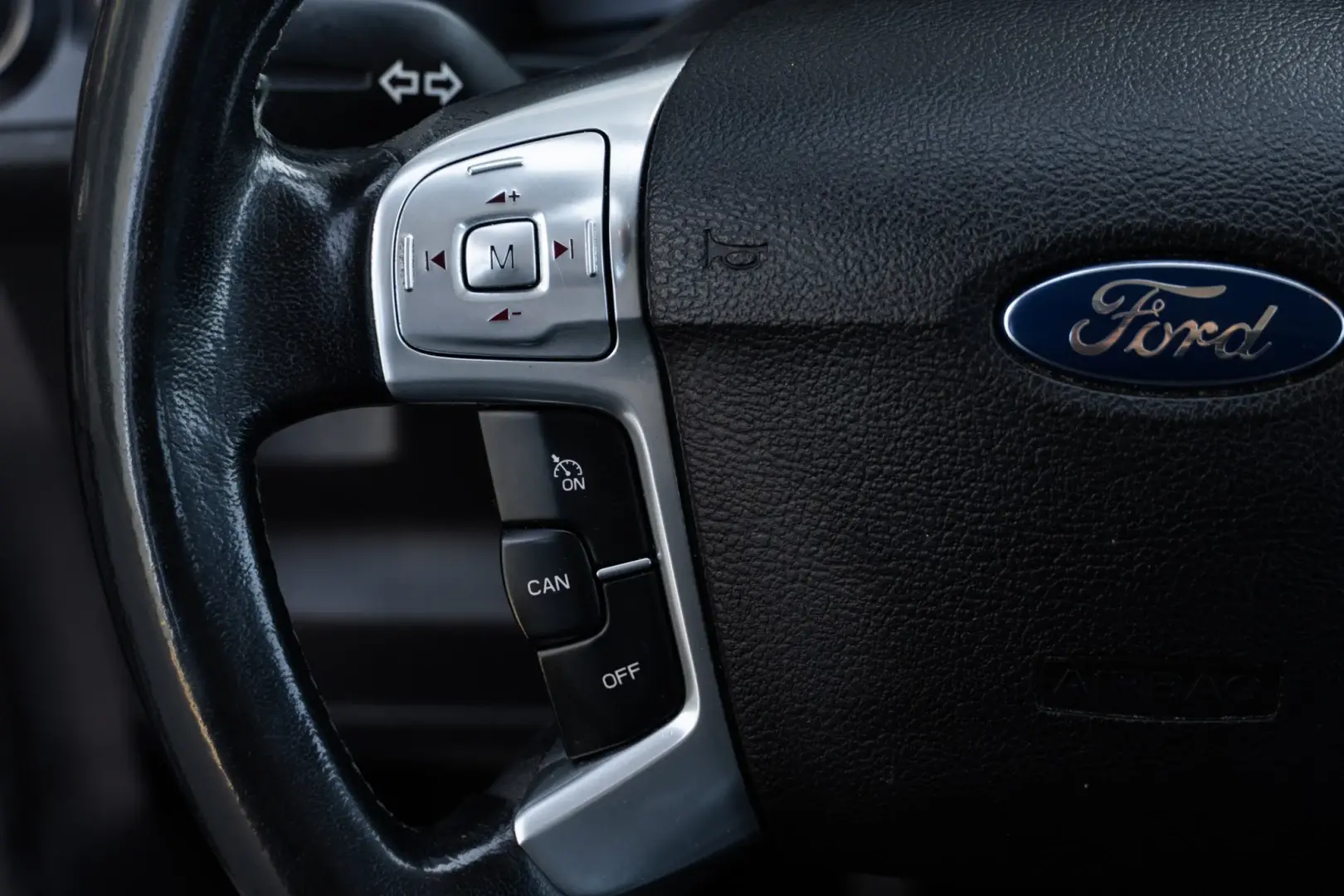 Ford S-Max 1.8 TDCi Titanium 7L 11