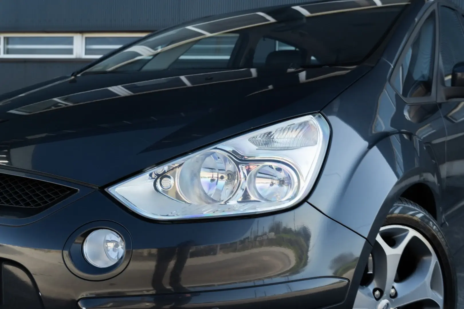 Ford S-Max 1.8 TDCi Titanium 7L 25