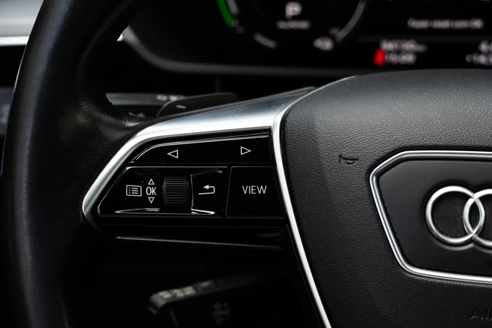 Audi e-tron Sportback 55 quattro advanced 25