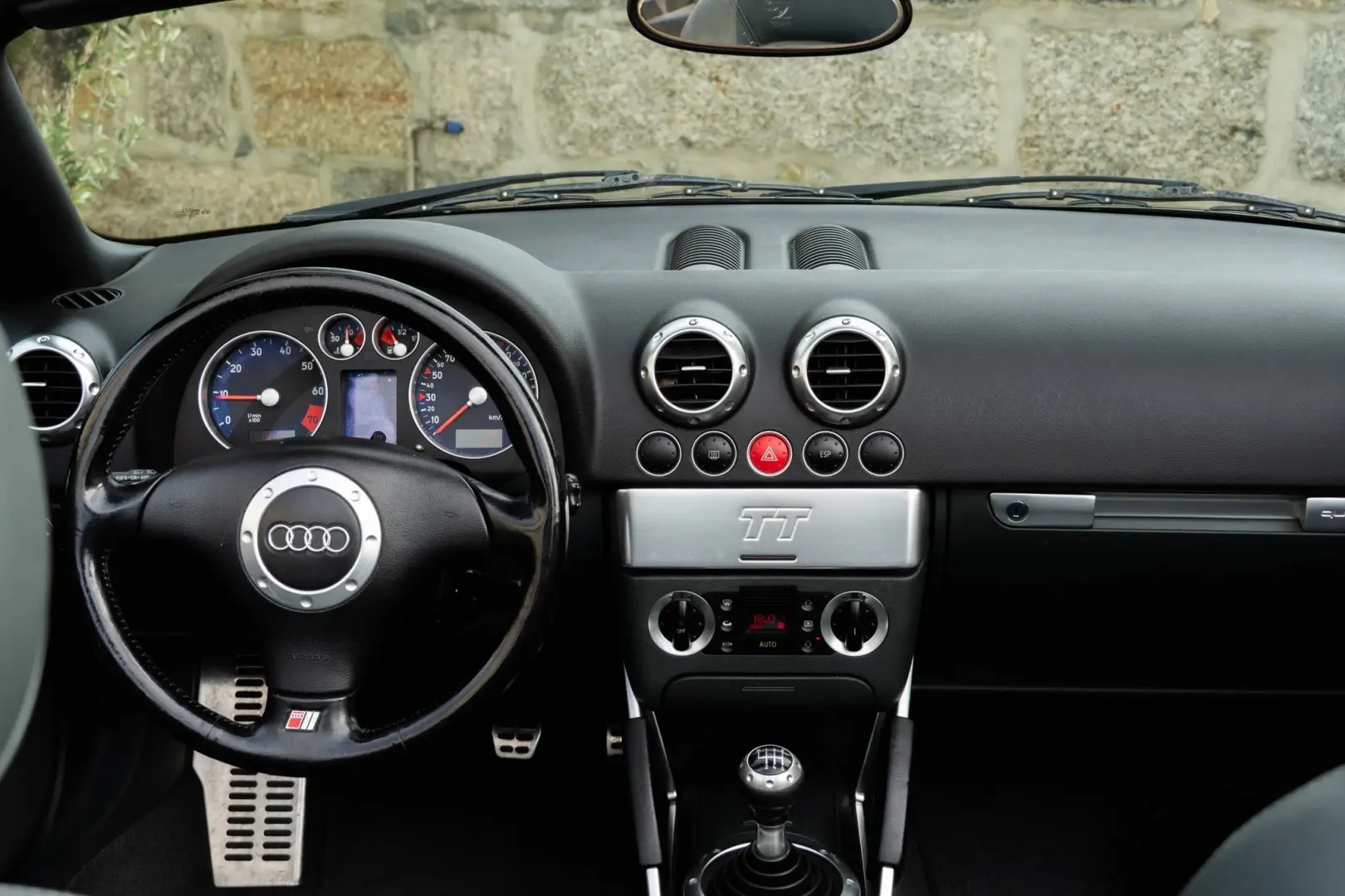 Audi TT Roadster 1.8 T quattro S-line 8