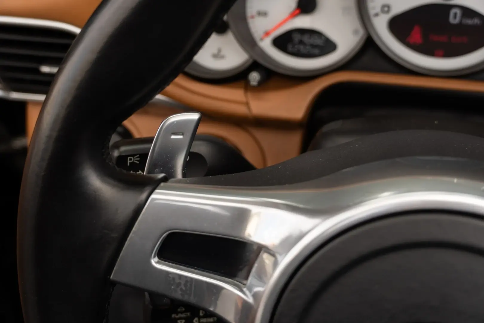 Porsche 911 (997) Turbo Cabriolet PDK 38