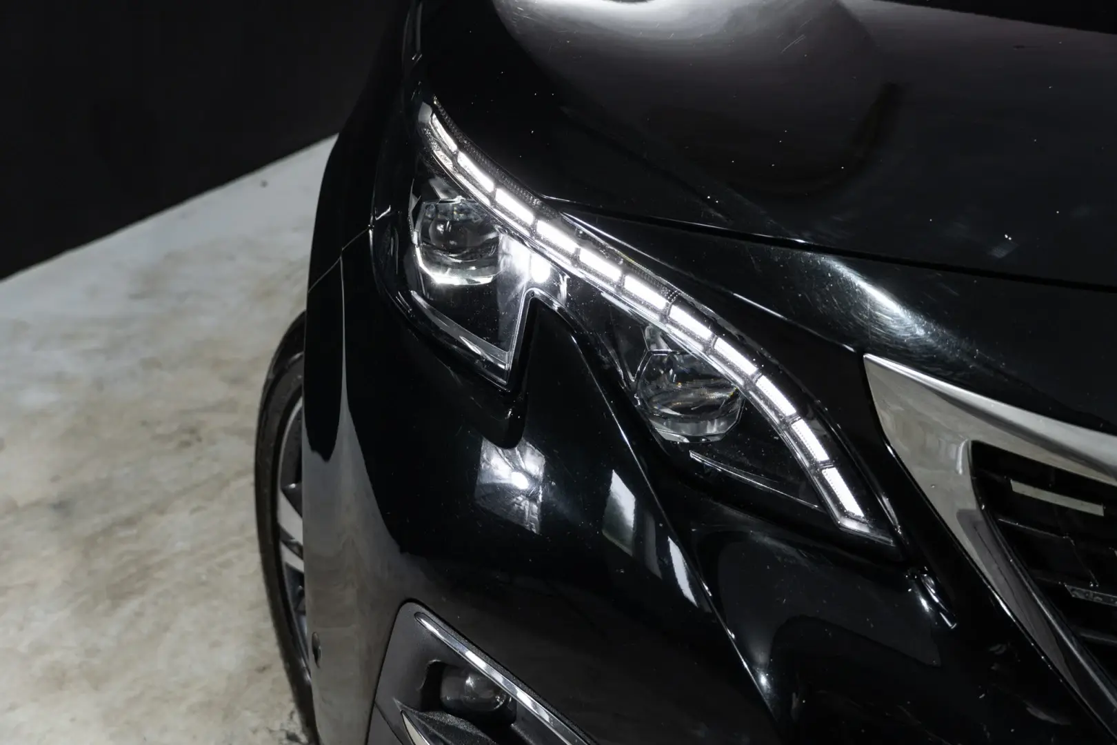Peugeot 3008 1.5 BlueHDi GT Line EAT8 48