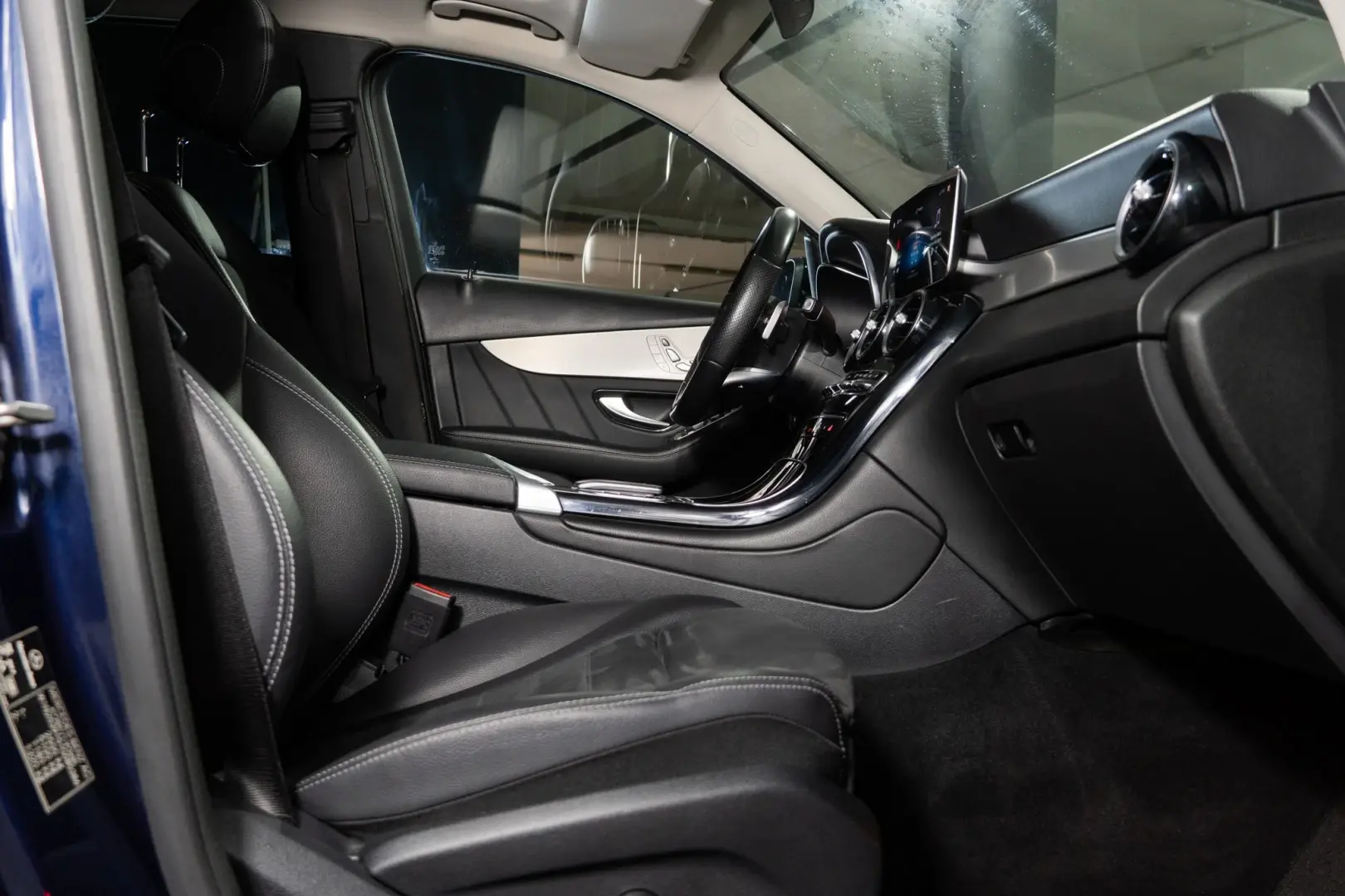 Mercedes-Benz GLC 220 d 4Matic 32