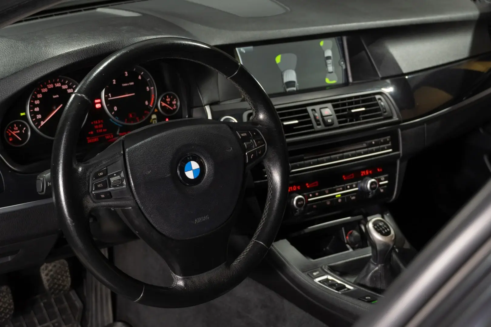 BMW 520 d Line Luxury 8