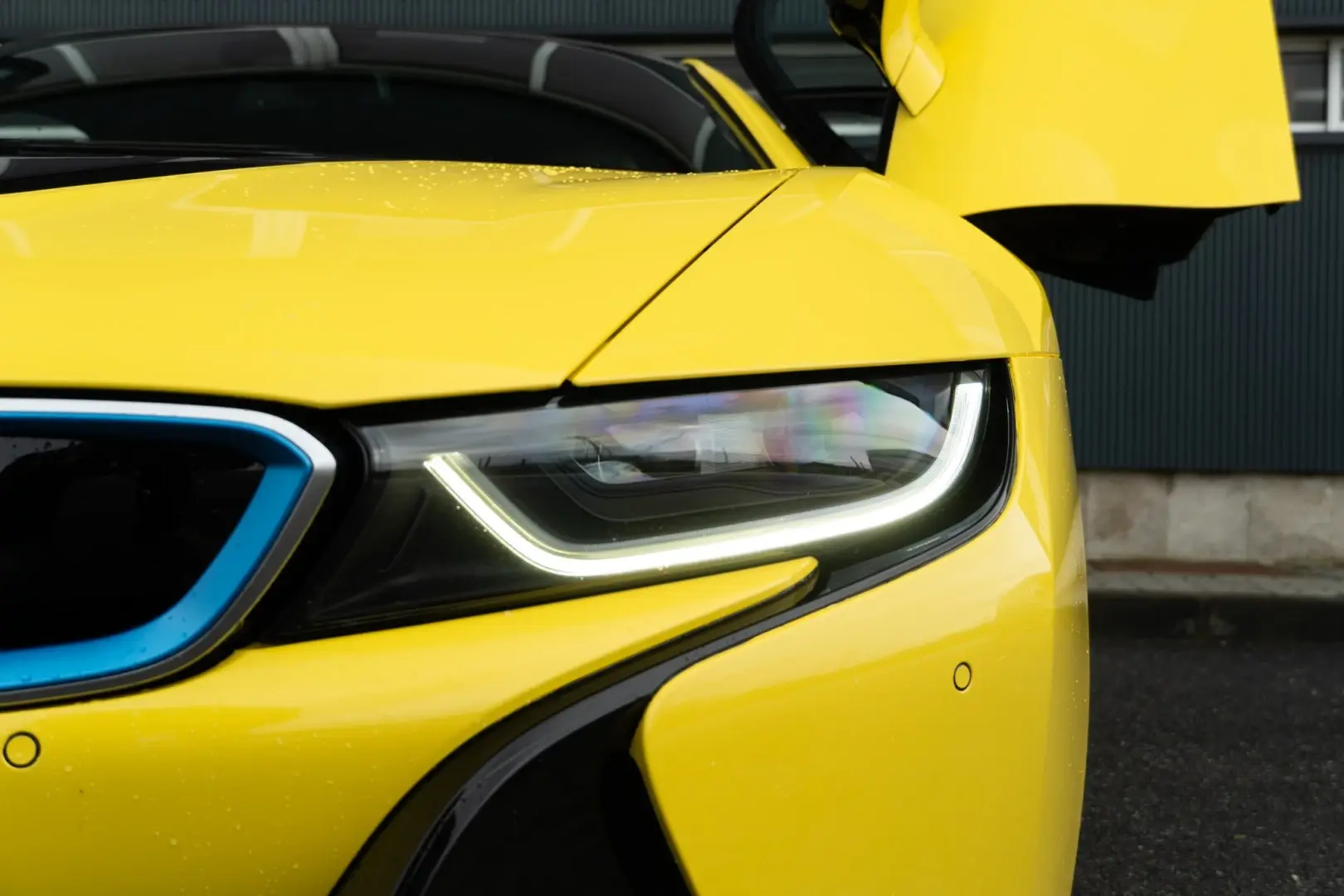 BMW i8 16