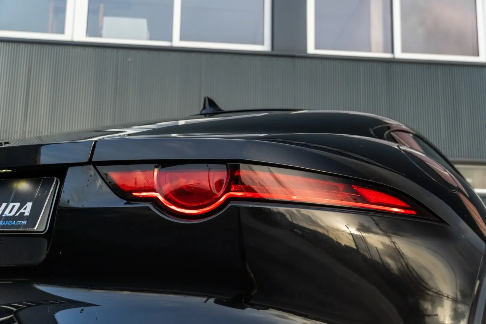 Jaguar F-Type 2.0 Aut. R-Dynamic 24