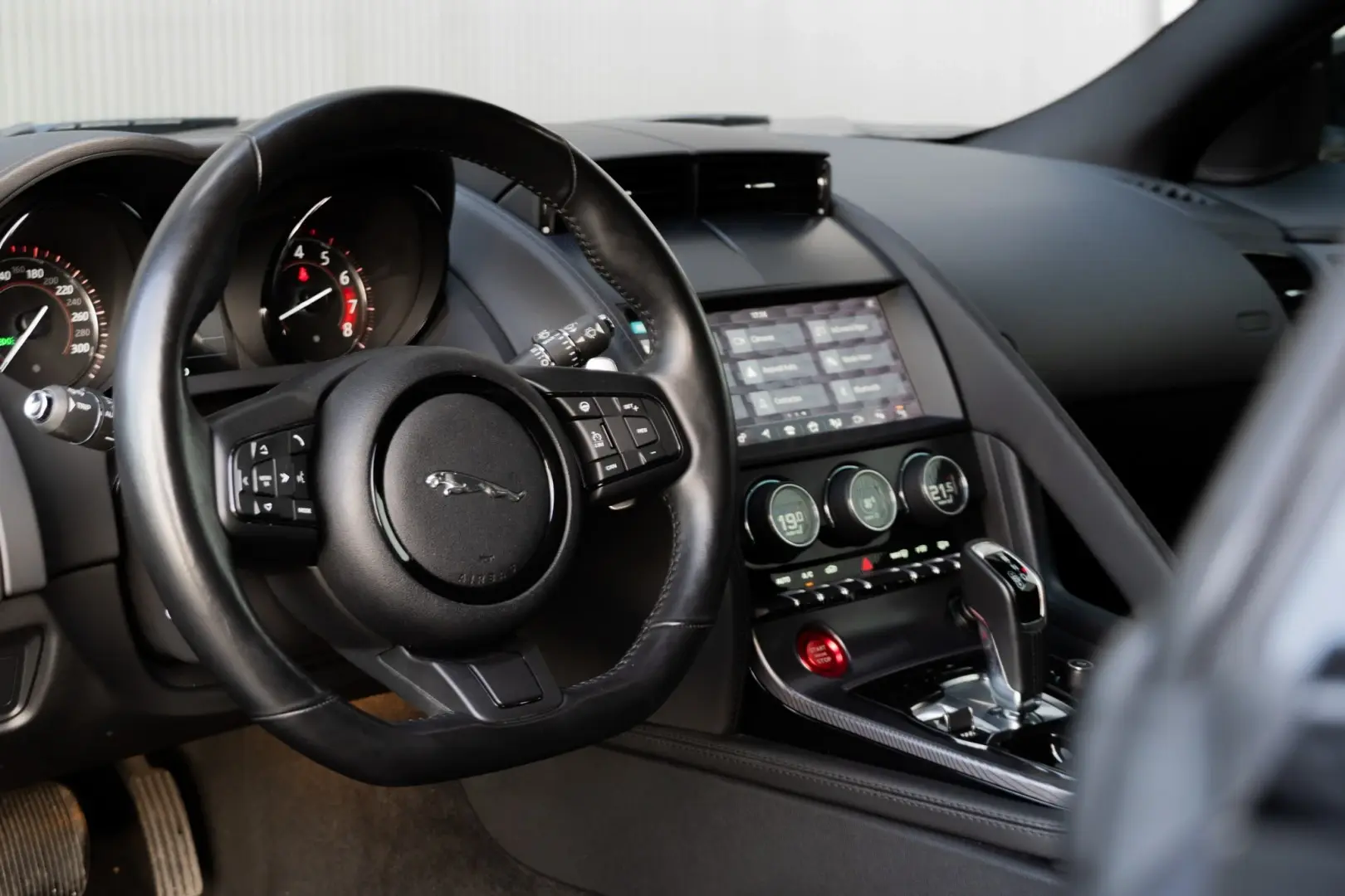 Jaguar F-Type 2.0 Aut. R-Dynamic 30