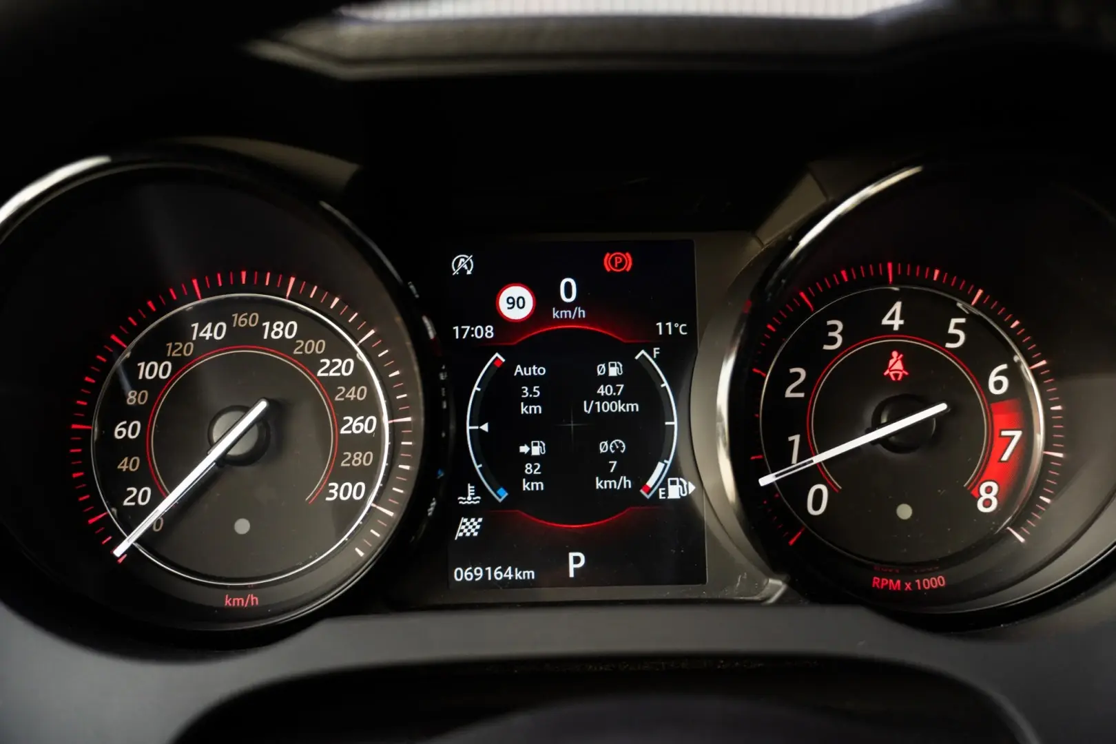 Jaguar F-Type 2.0 Aut. R-Dynamic 38