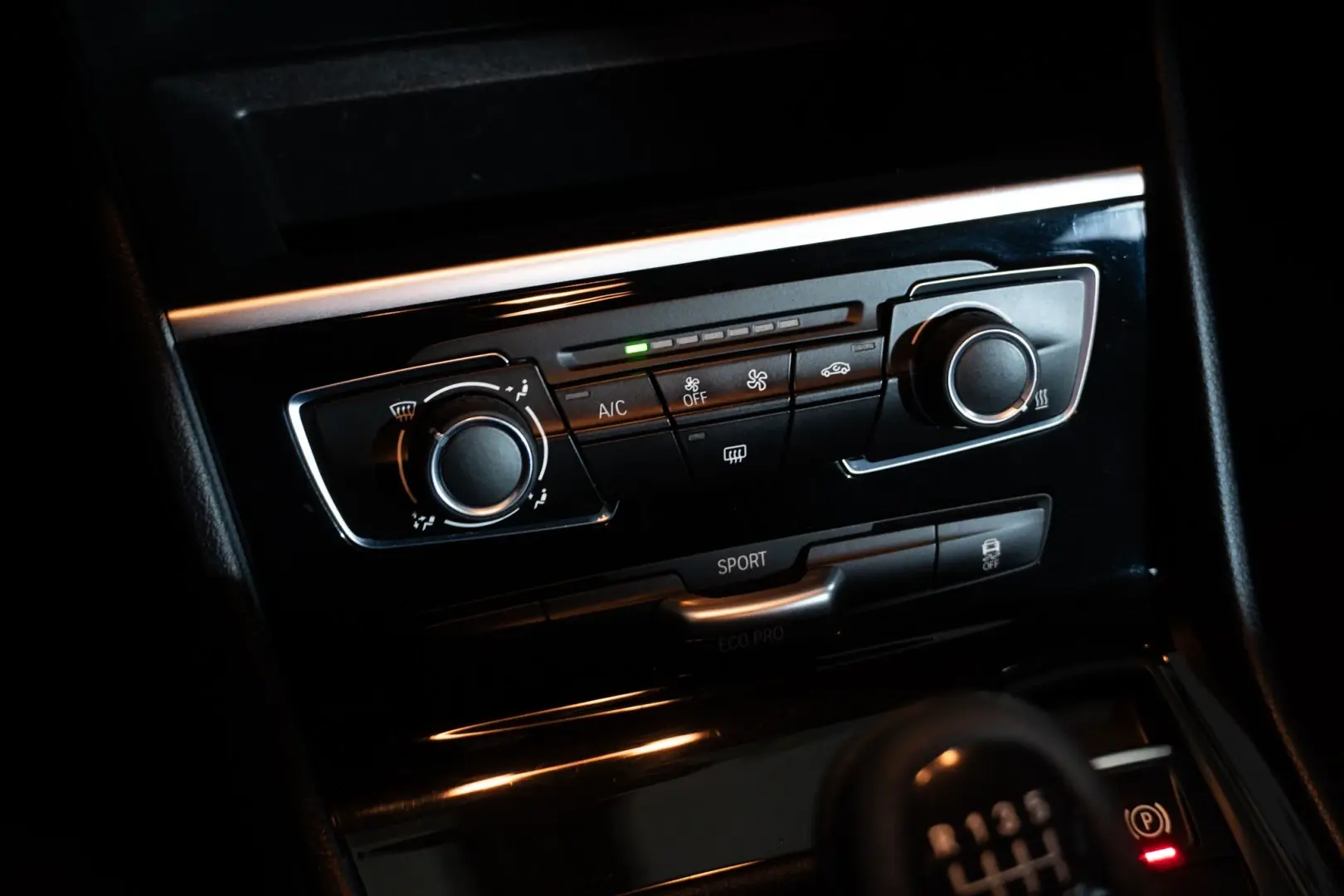 BMW 216 Active Tourer d Advantage 33
