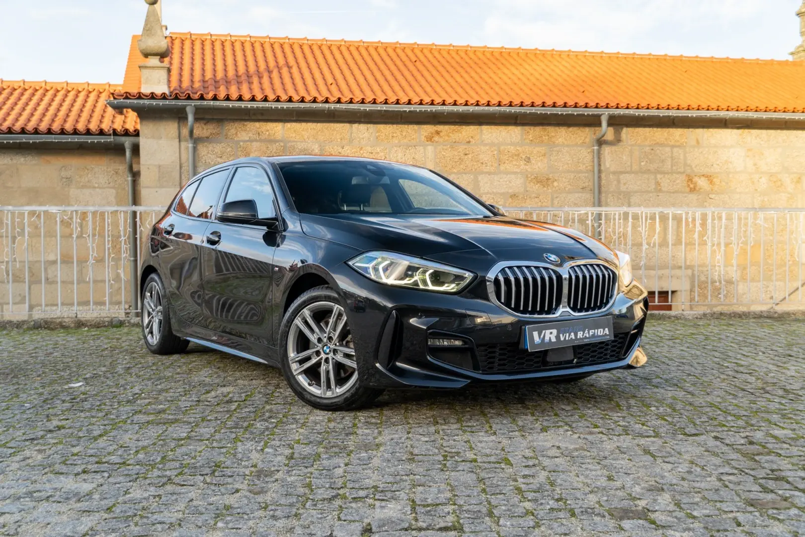 BMW 116 d Pack Desportivo M Auto 3