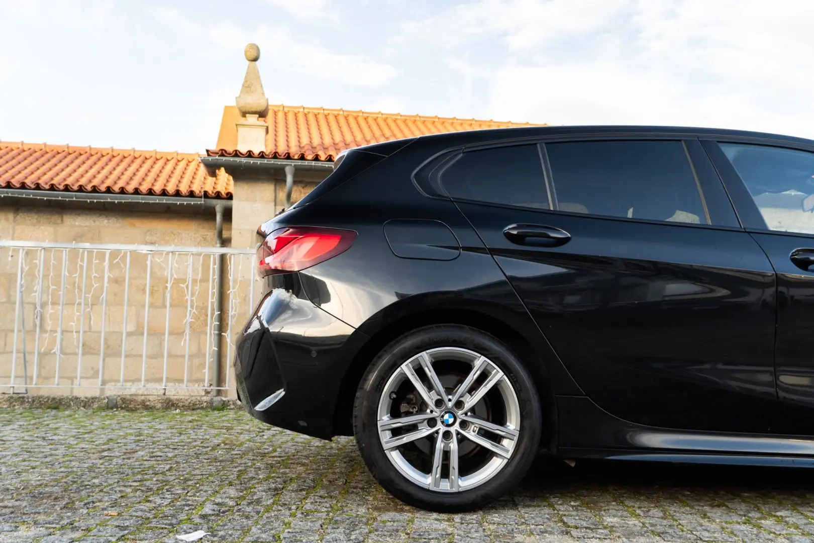 BMW 116 d Pack Desportivo M Auto 12