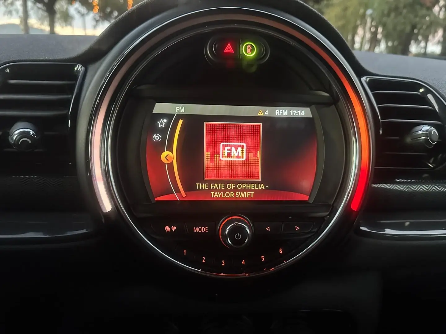 MINI Clubman One D 14
