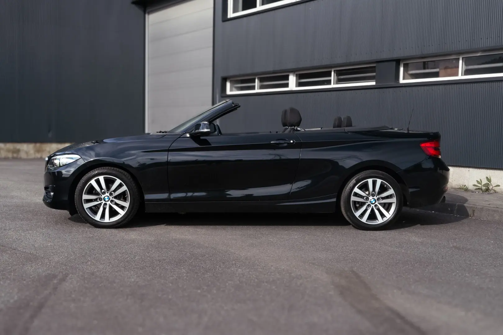 BMW 218 d Cabrio Line Sport 23