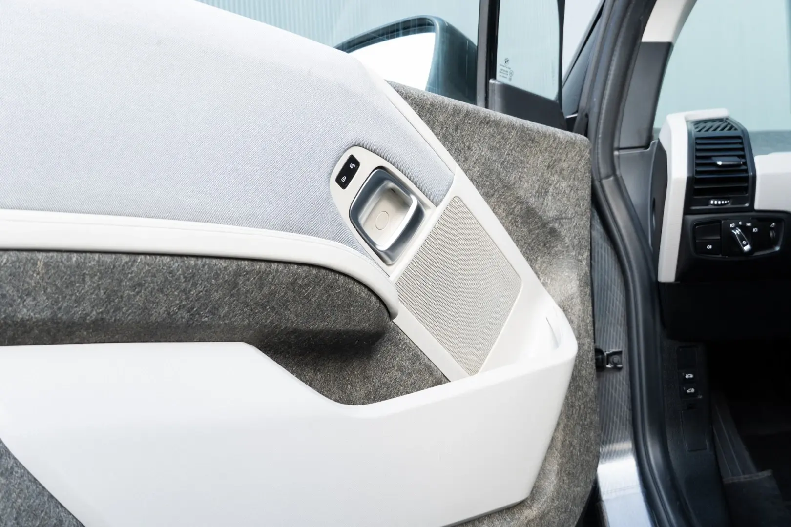 BMW i3 (120 Ah) 32