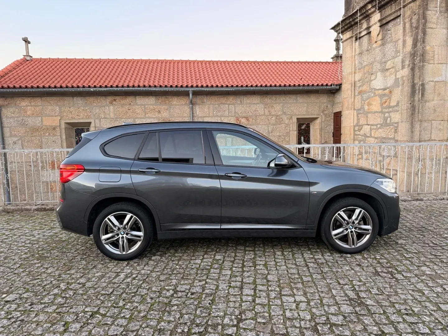 BMW X1 16 d sDrive Pack M 5