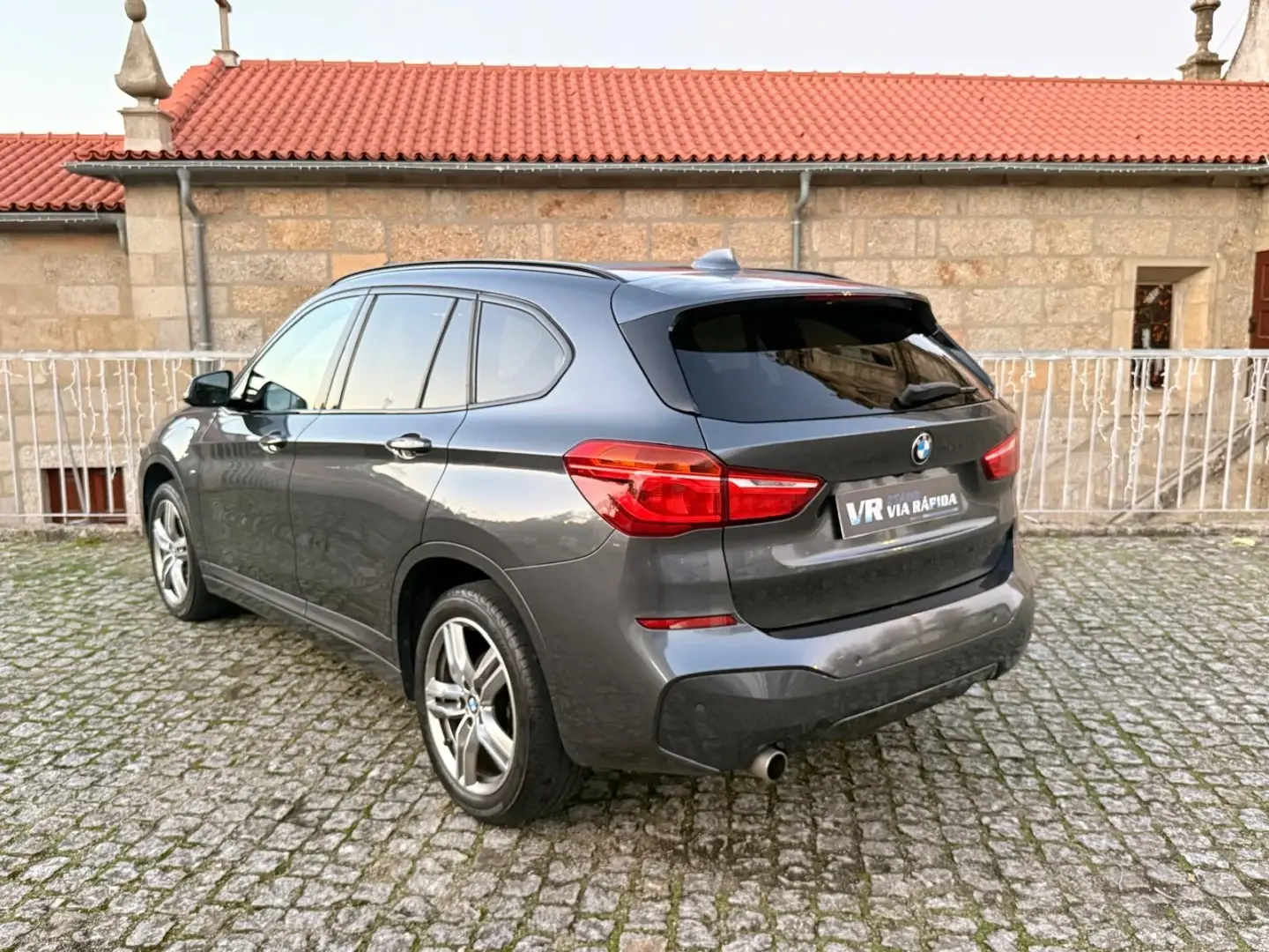 BMW X1 16 d sDrive Pack M 6