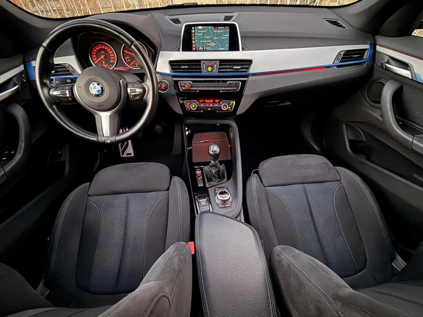 BMW X1 16 d sDrive Pack M 7