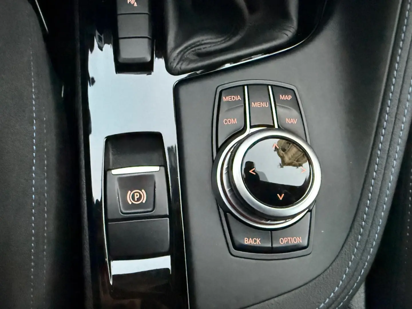 BMW X1 16 d sDrive Pack M 28