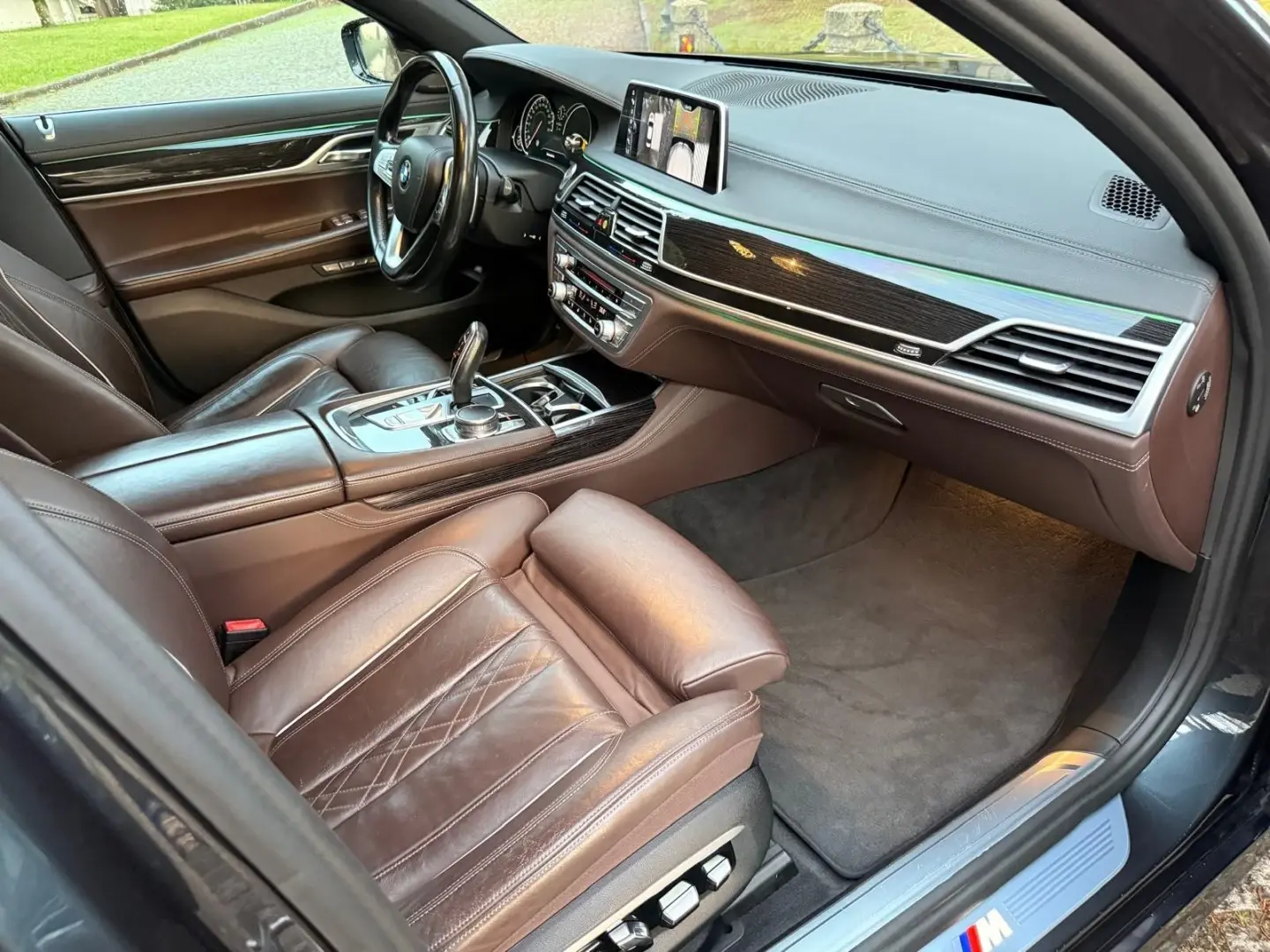 BMW 730 d Pack M Auto 12
