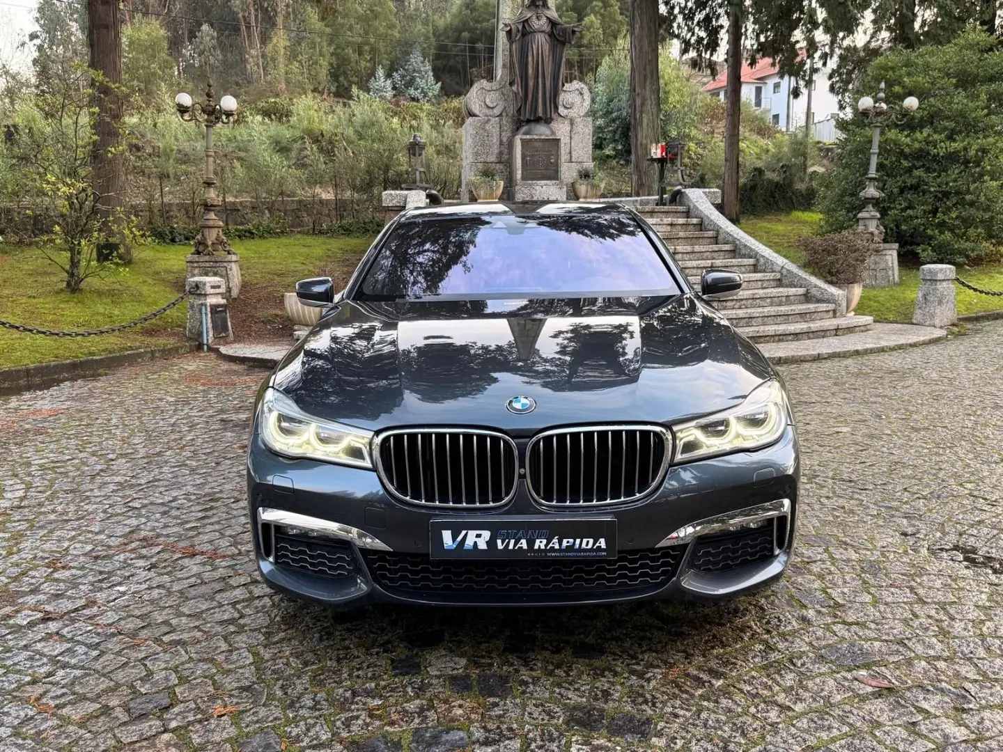 BMW 730 d Pack M Auto 29