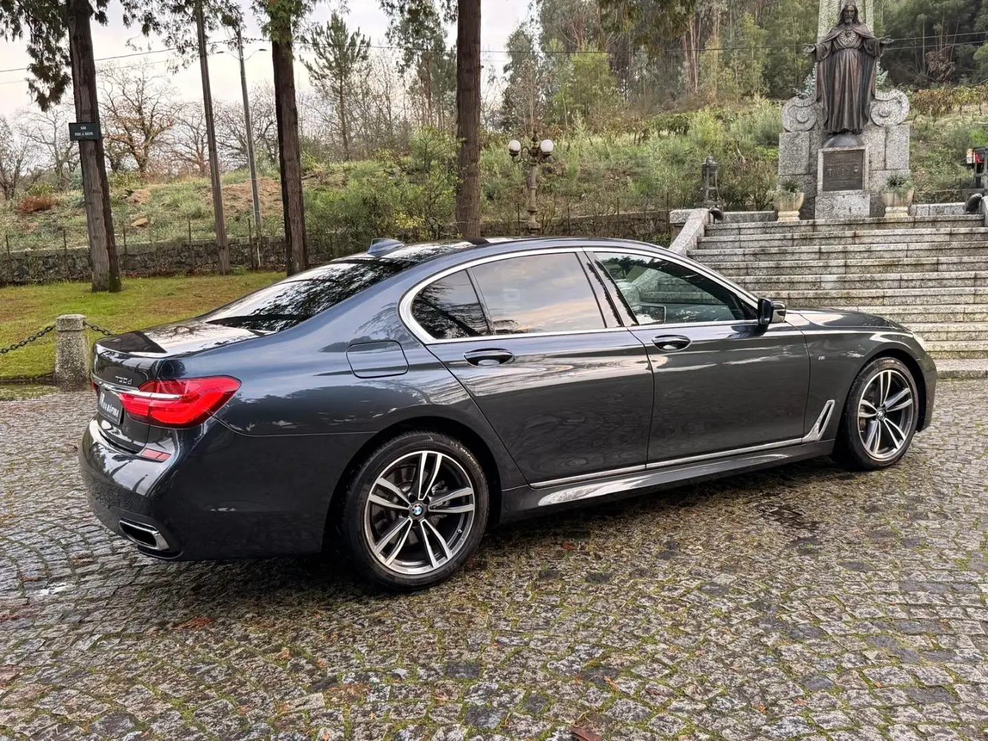 BMW 730 d Pack M Auto 32