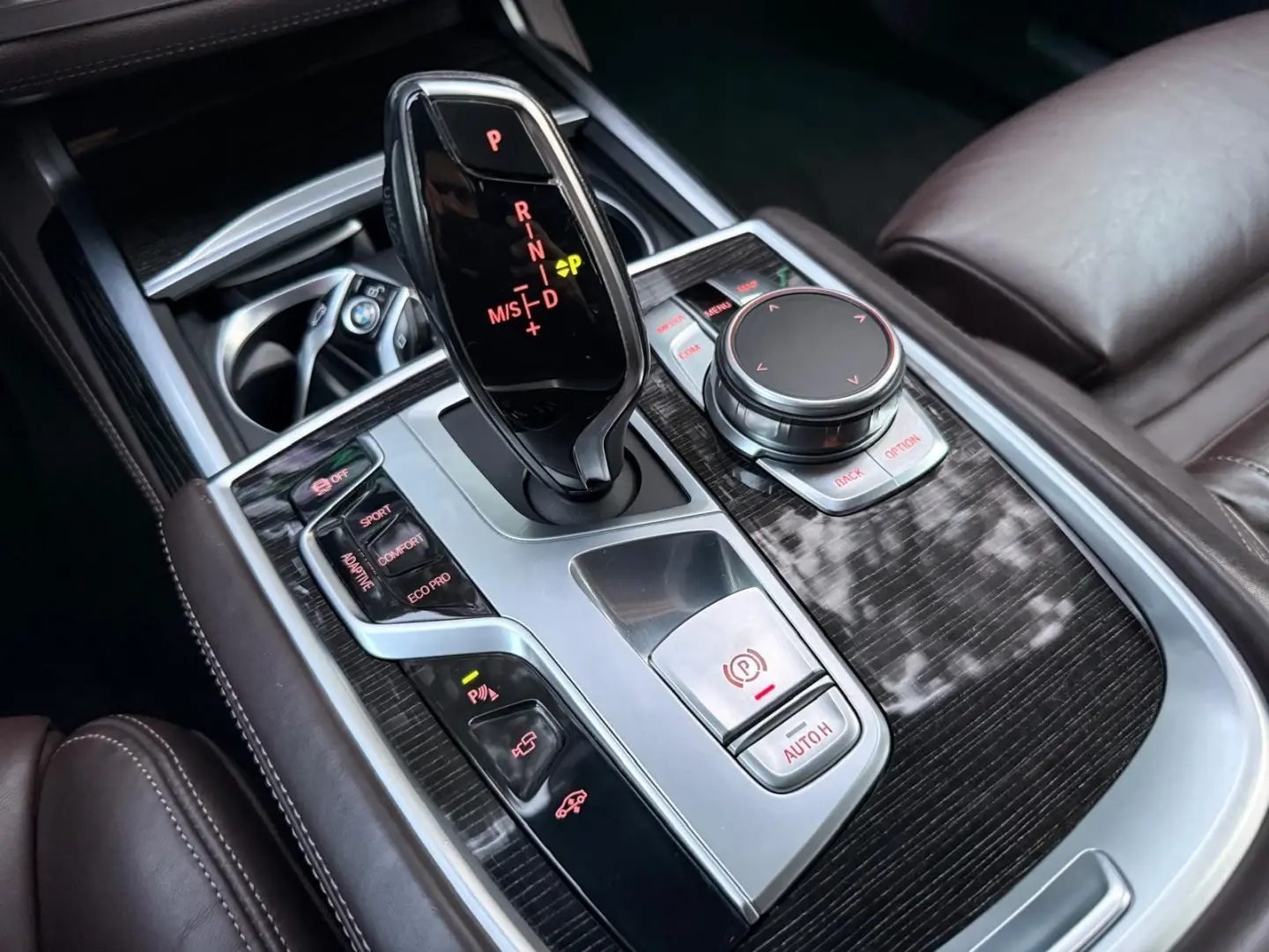 BMW 730 d Pack M Auto 44