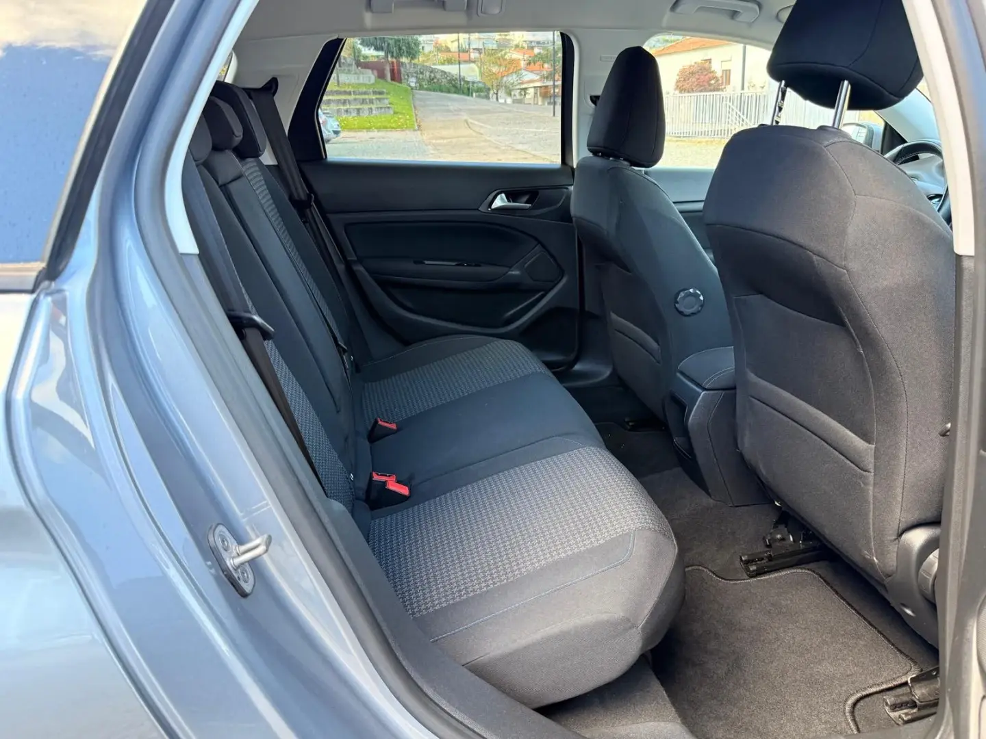 Peugeot 308 SW 1.5 BlueHDi Style 12