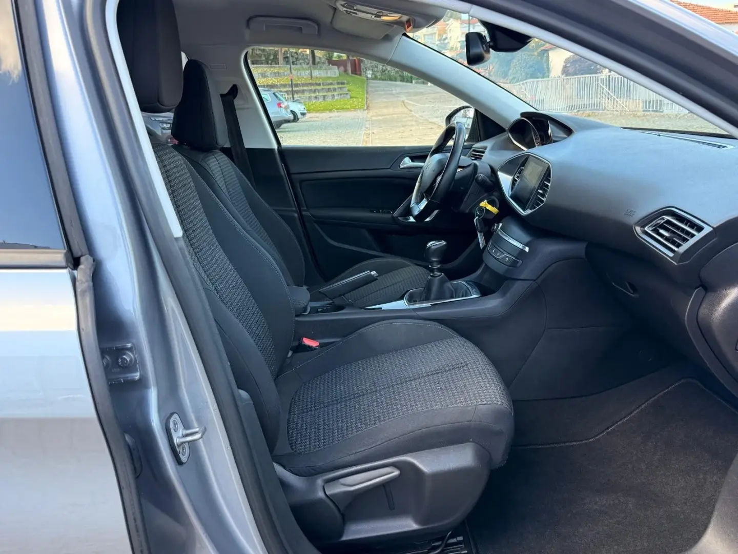 Peugeot 308 SW 1.5 BlueHDi Style 13