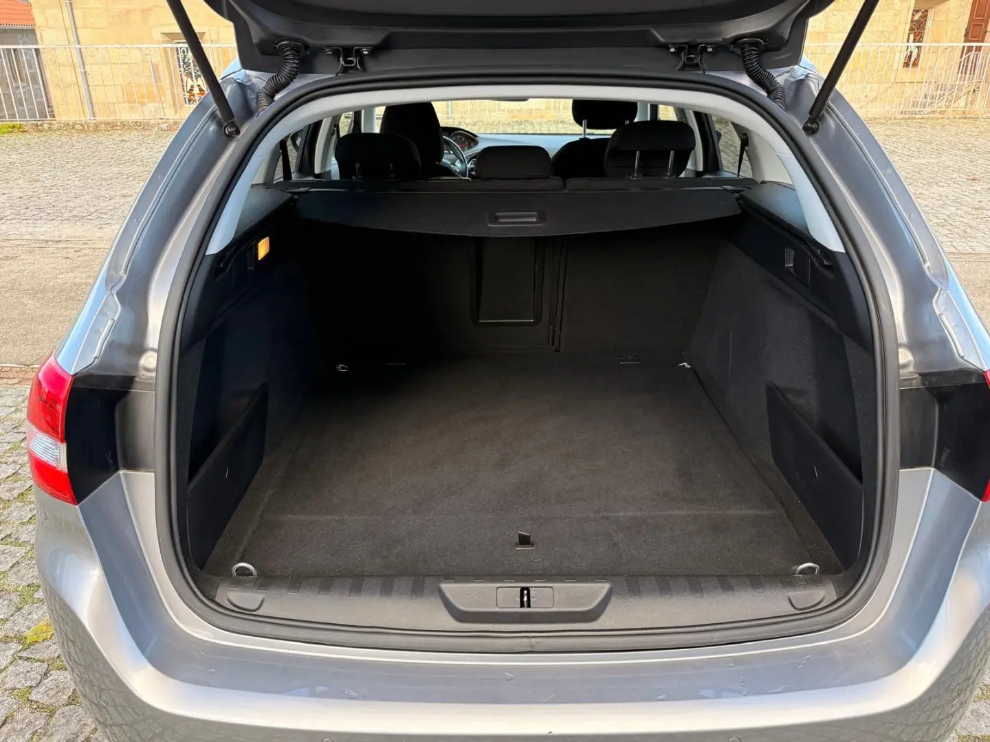 Peugeot 308 SW 1.5 BlueHDi Style 15