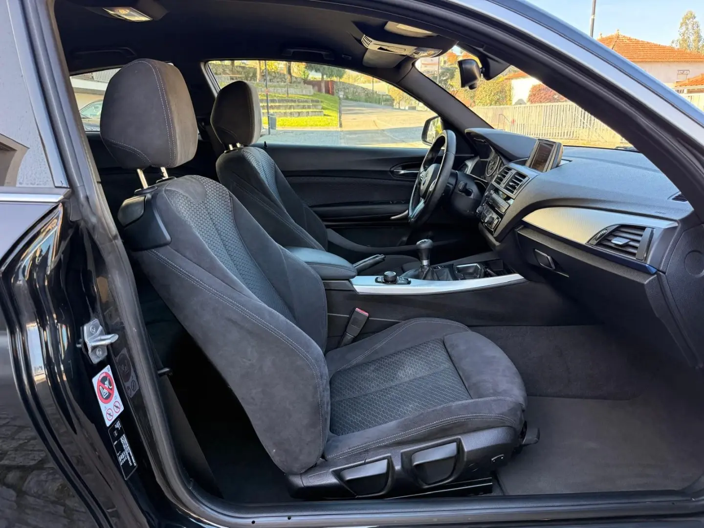 BMW 118 d Pack M 12