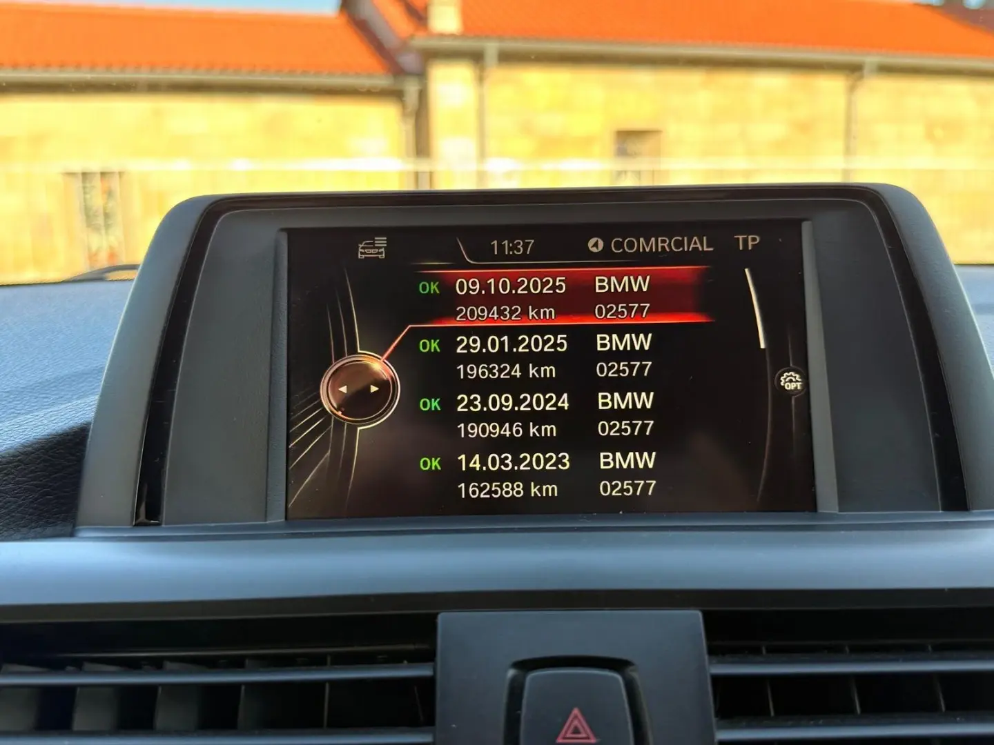 BMW 118 d Pack M 19