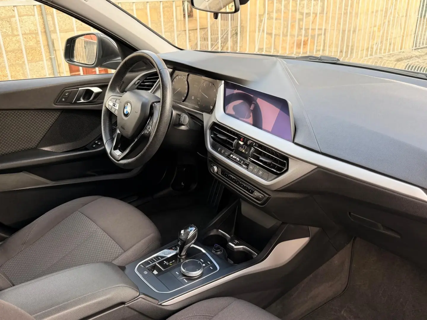 BMW 116 d Advantage Auto 12