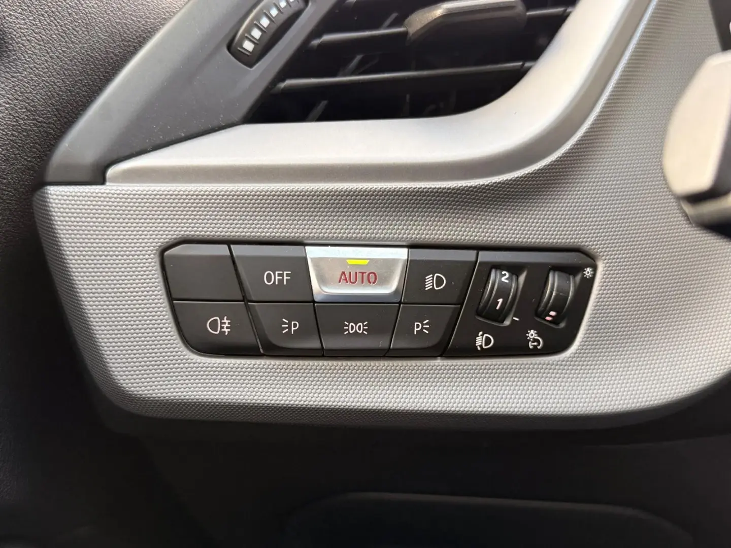 BMW 116 d Advantage Auto 31