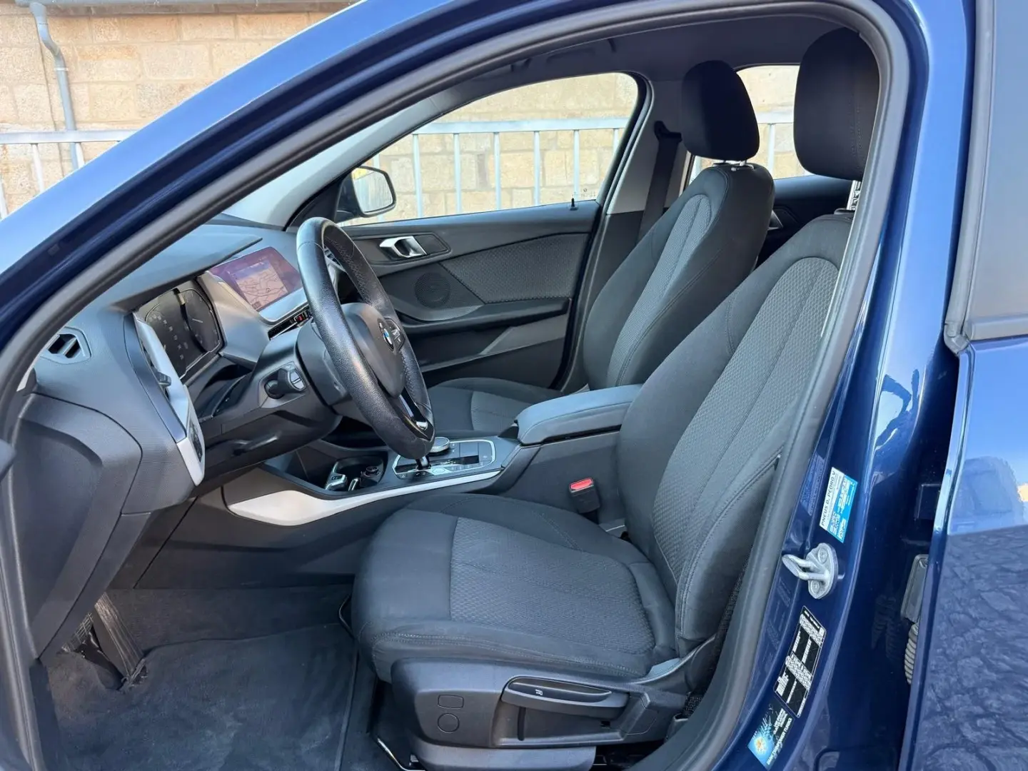 BMW 116 d Advantage Auto 11