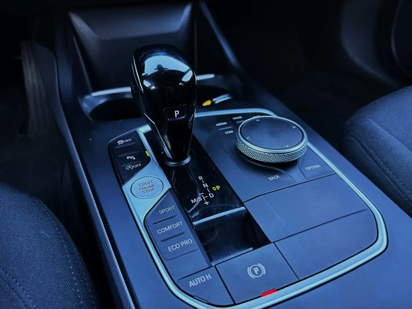 BMW 116 d Advantage Auto 18